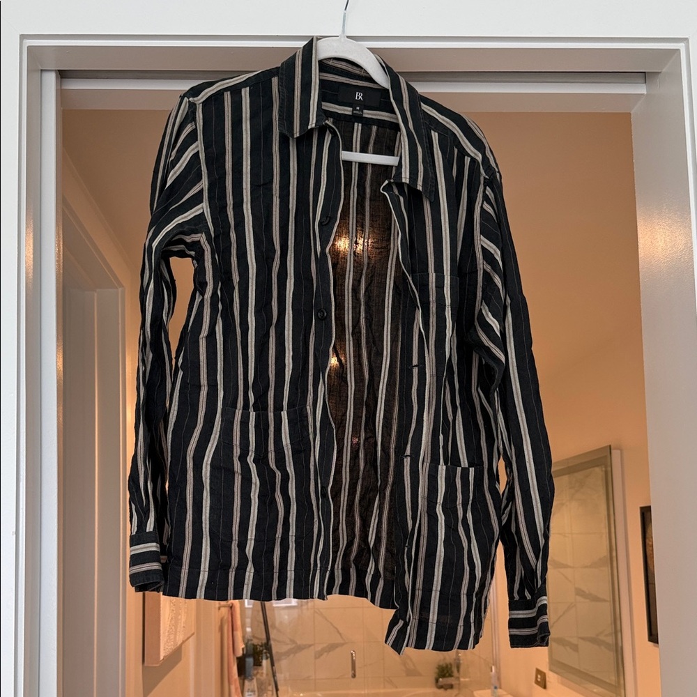 Banana Republic Black and Cream Striped Casual Button Down Shirt